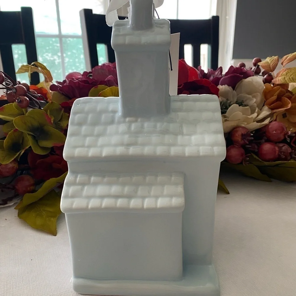⭐️HOST PICK⭐️NWT Rae Dunn Grooms Side Birdhouse